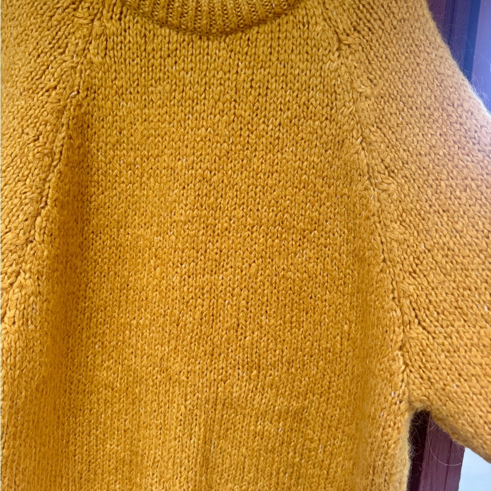 Zara Chunky Knit Sweater Golden Yellow Crewneck - Picture 10 of 11